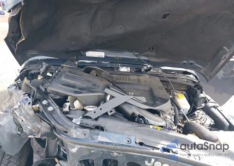 2018 Jeep Wrangler Jk Sahara 4X4 from USA, damaged, VIN 1C4AJWBG3JL810088